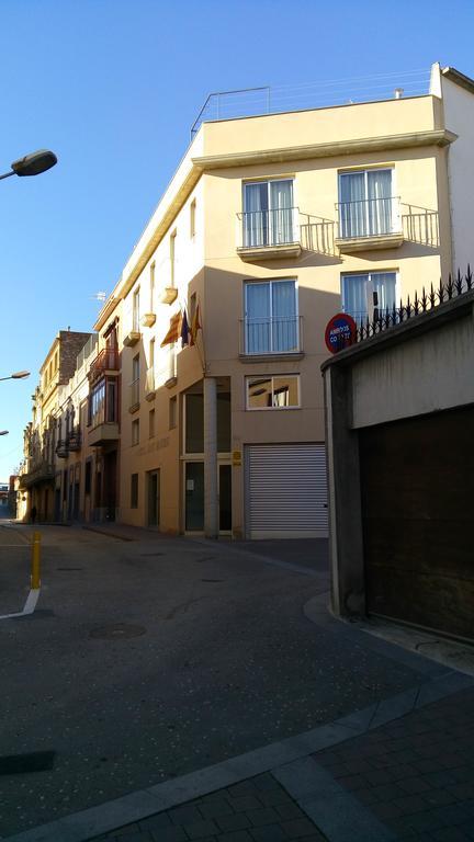 Hostal Sant Sadurni ซานต์ซาดูร์นี ดาโนยา ภายนอก รูปภาพ