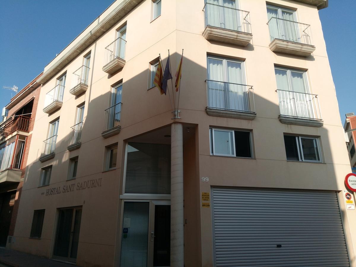 Hostal Sant Sadurni ซานต์ซาดูร์นี ดาโนยา ภายนอก รูปภาพ